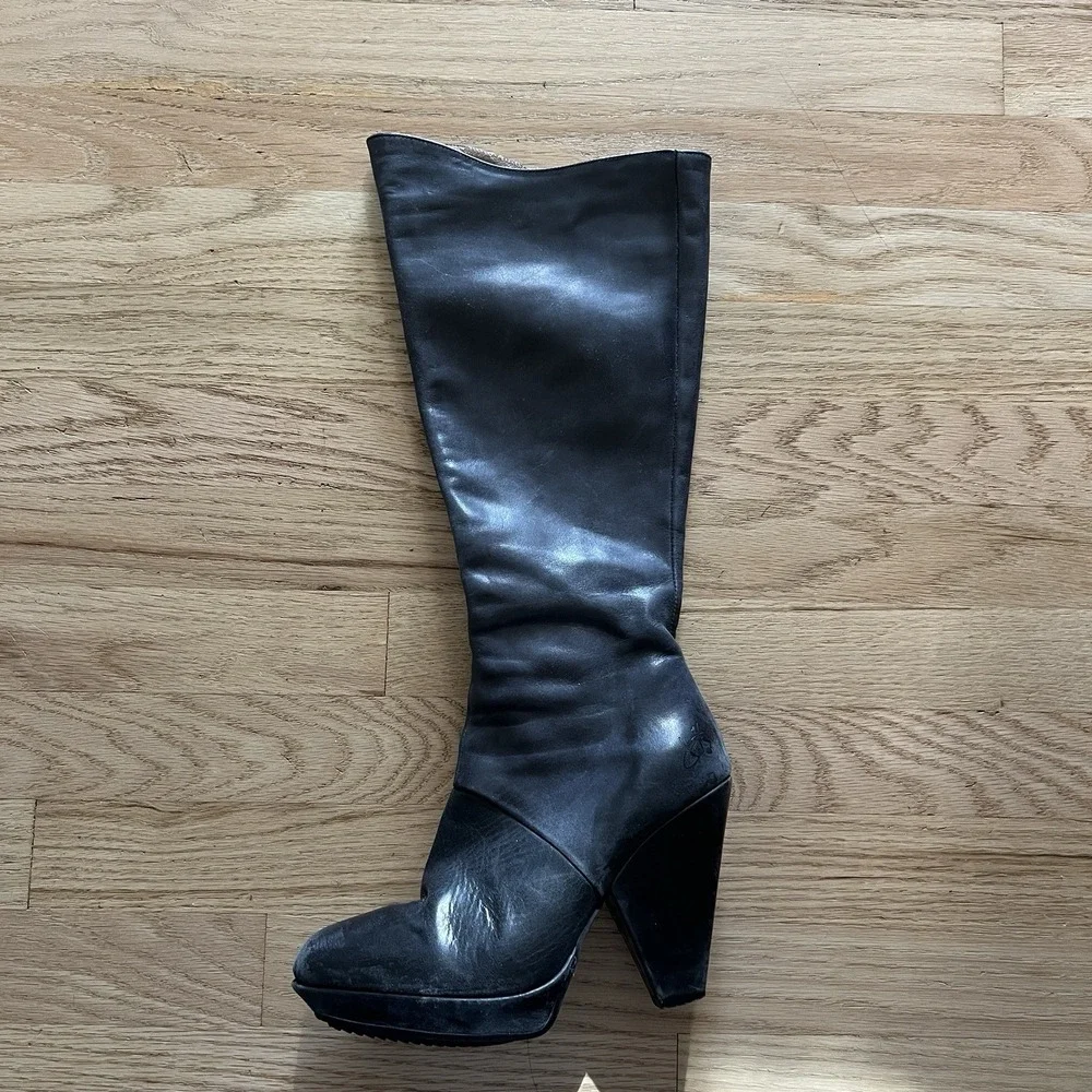 John Fluevog On Course Collection Leeward knee high square toe leather boots 7.5